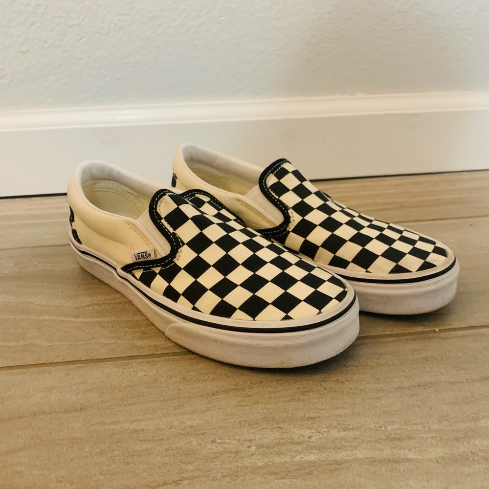 Vans checkered slip on shoe